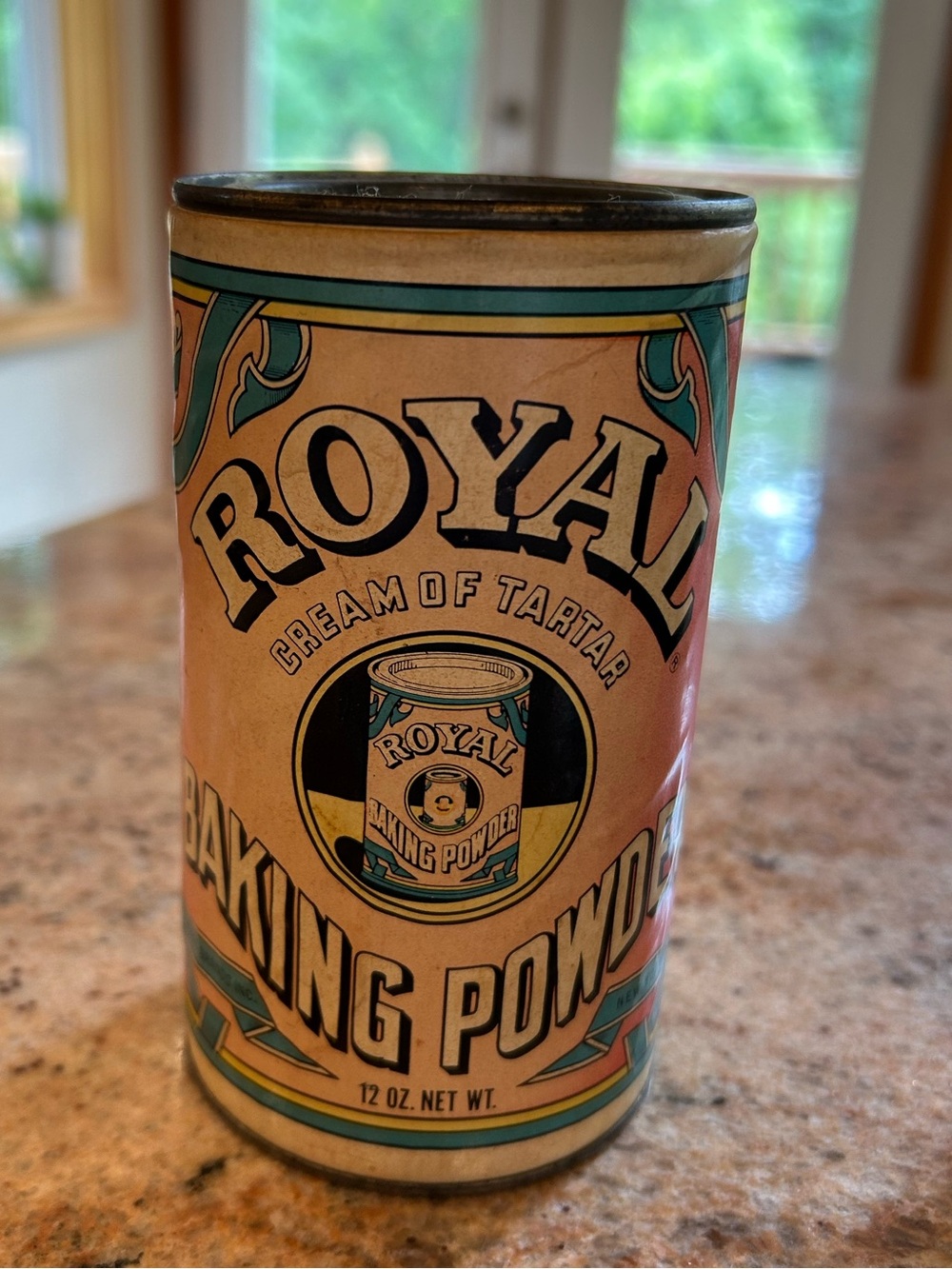 Vintage Royal Baking Powder 1960’s 12 oz capacity. It’s unopened. Classic.